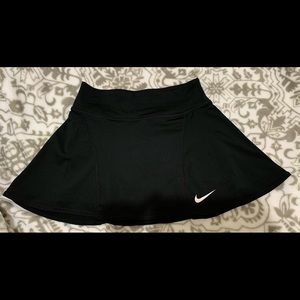 Nike tennis skort